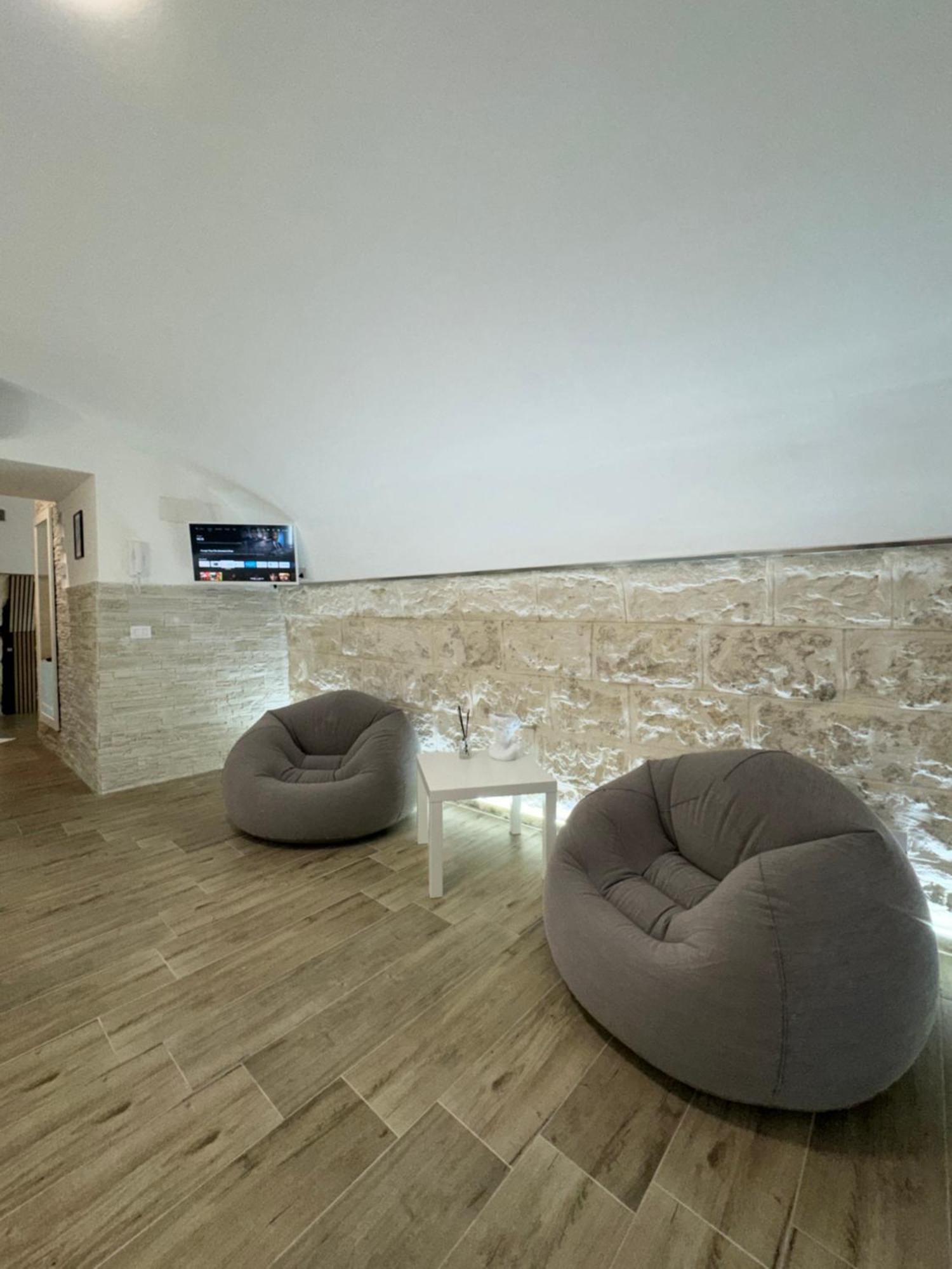 Pietra Viva Room Bari Exterior foto